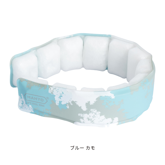 魔氷リングの首元着用イメージ